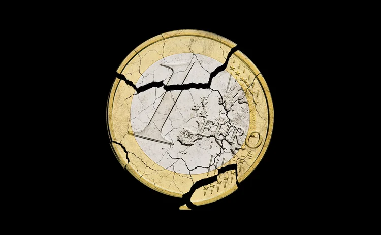 Cracked euro coin