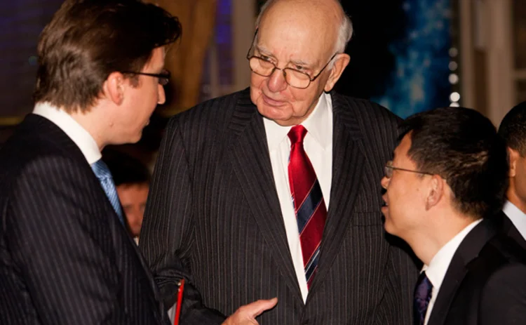 L to R: Christopher Jeffery, Paul Volcker and Bao Mingyou in discussion