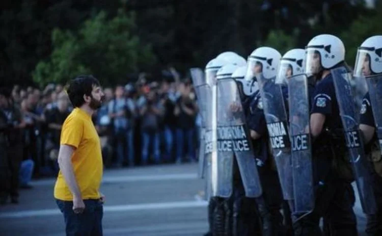 greek-riots-pa