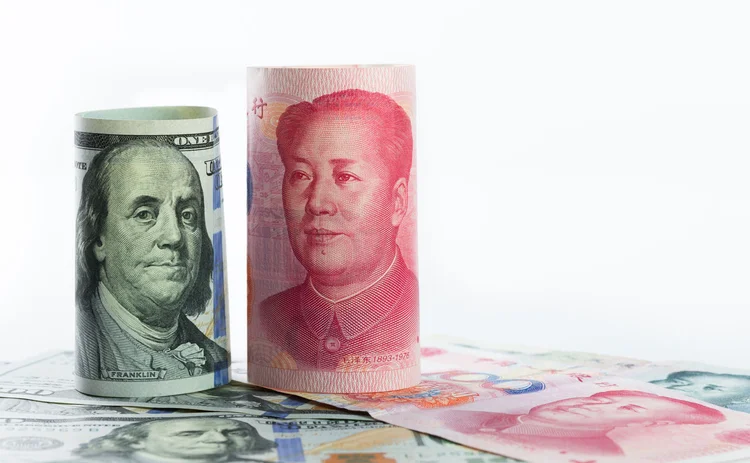 dollar-and-renminbi-rolls