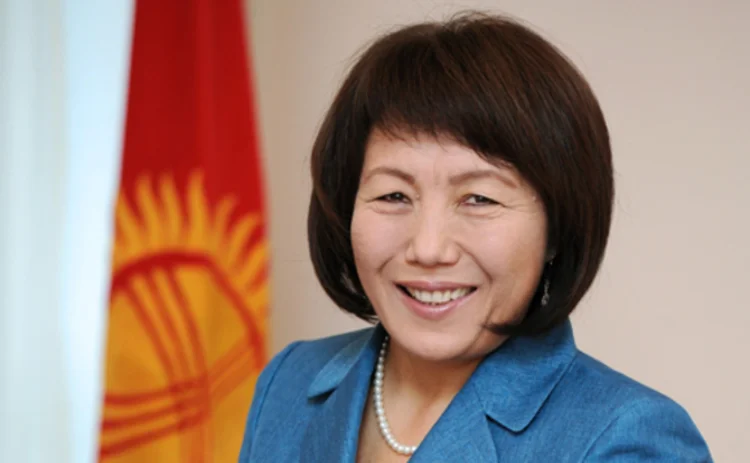 Zina Asankojoeva at the National Bank of the Kyrgyz Republic