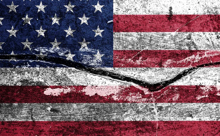 Cracked US flag