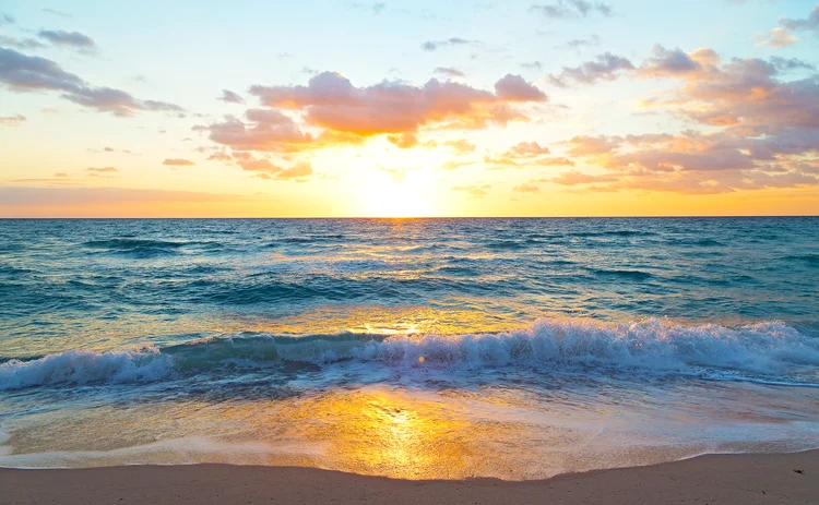 Sunrise over the ocean in Miami Beach, Florida
