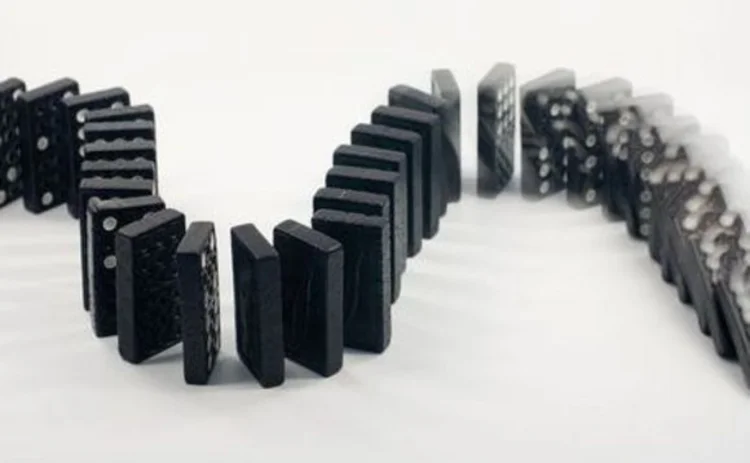 domino-effect