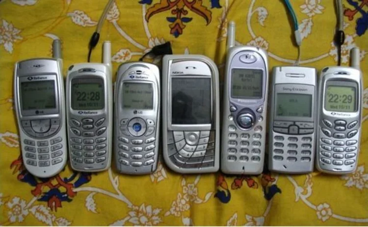 manymobilephones