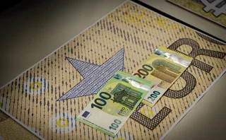 100 and 200 euro notes