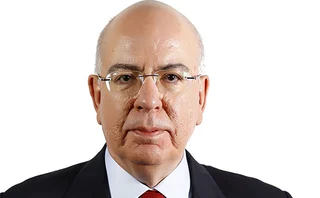 Süreyya Serdengeçti