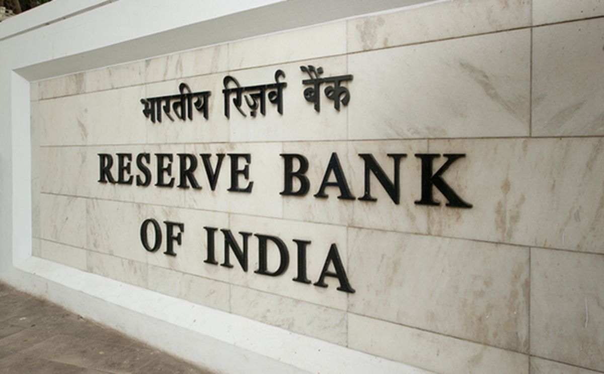 RBI Dy Guv Pushes Credit Info Cos for Quick Redressal of Client Grievances