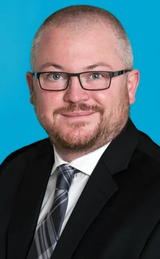 Lars Schröder, senior engagement manager, SkySparc