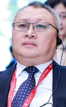 Zhu Qingfeng - IFF China 2021 headshot 3-07