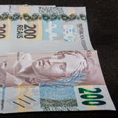 Brazil 200 real banknotes