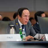 Kazuo Ueda
