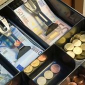 Cash drawer with euros