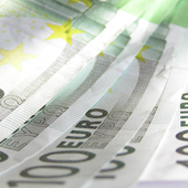 euros100